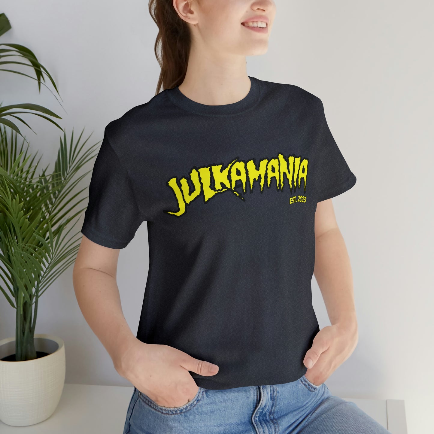 Julkamania Unisex Jersey Short Sleeve Tee