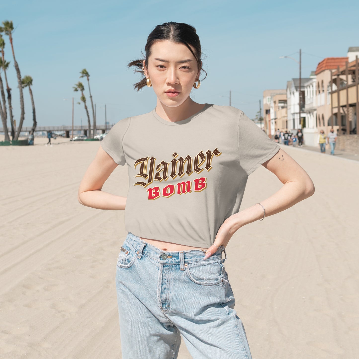 Yainer Bomb Cropped Tee