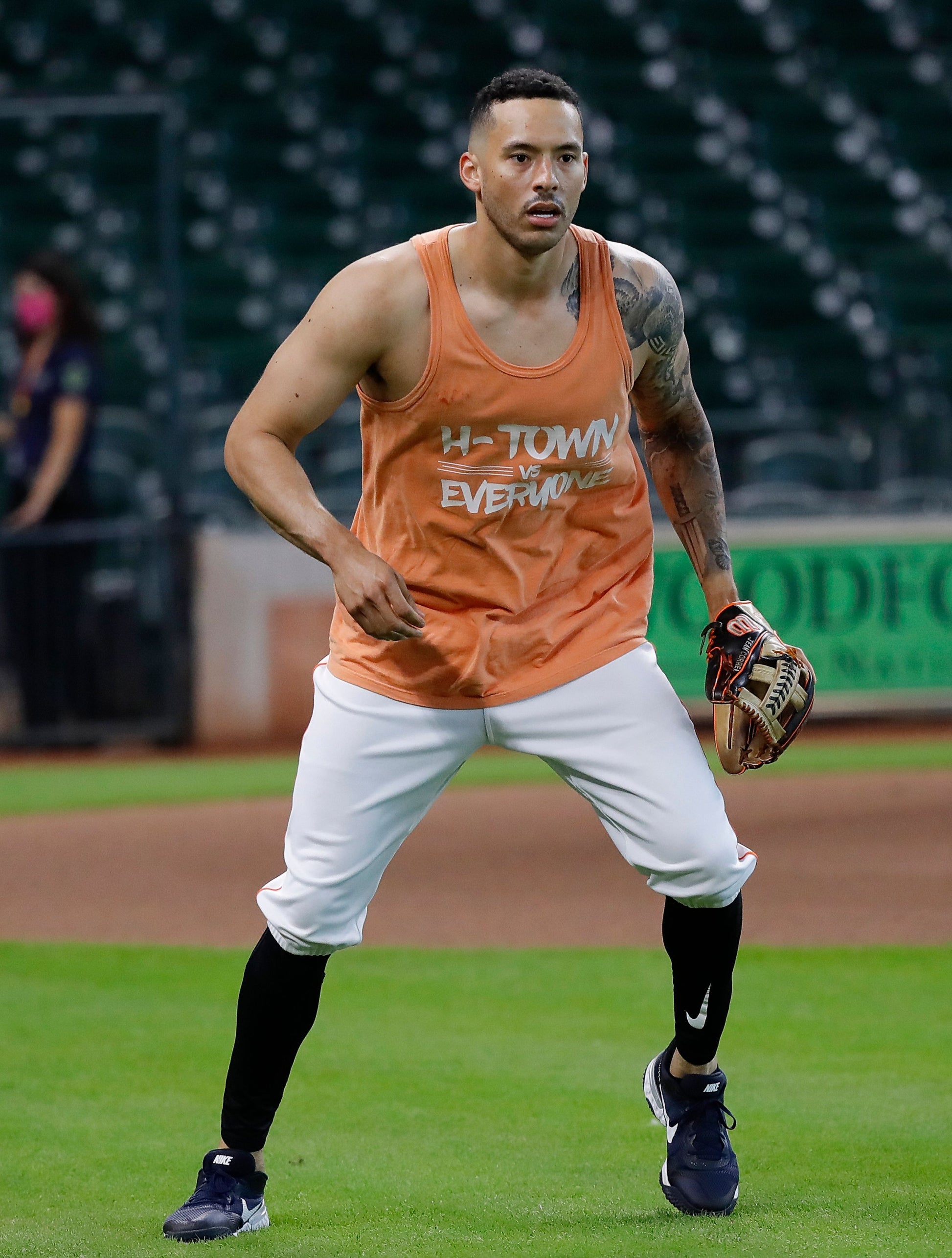 Womens Ryan Pressly Houston Baseball MLB Players Press Pitcher V-Neck  T-Shirt